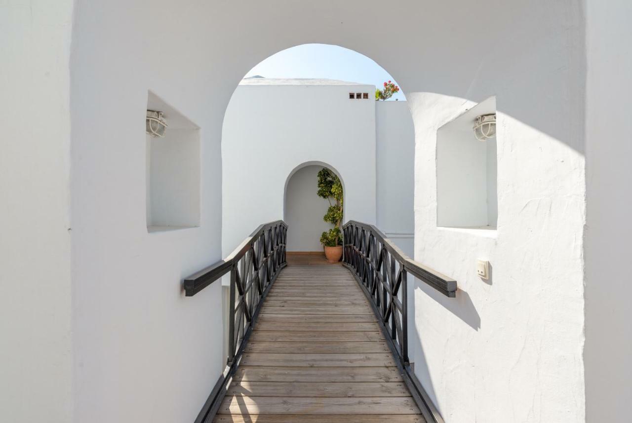 Luxury Duplex- 7 Minutes From The Beach Torremolinos Buitenkant foto